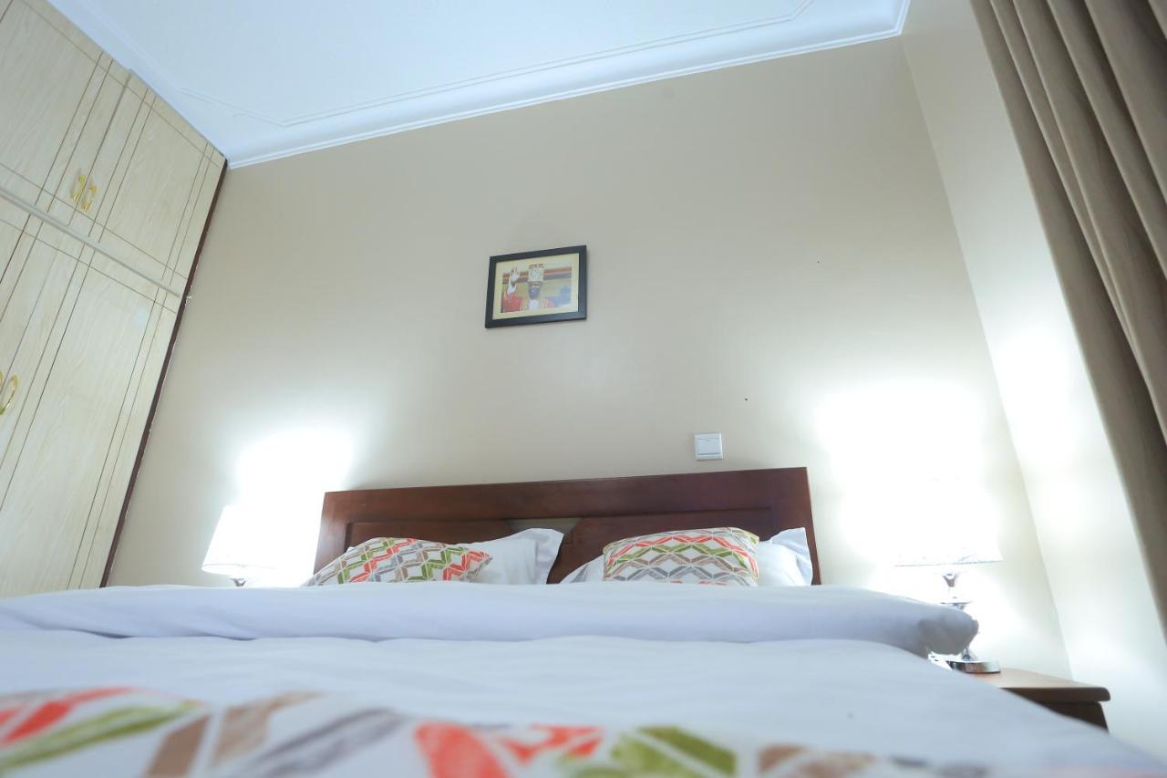 Precious Villas Lubowa Экстерьер фото