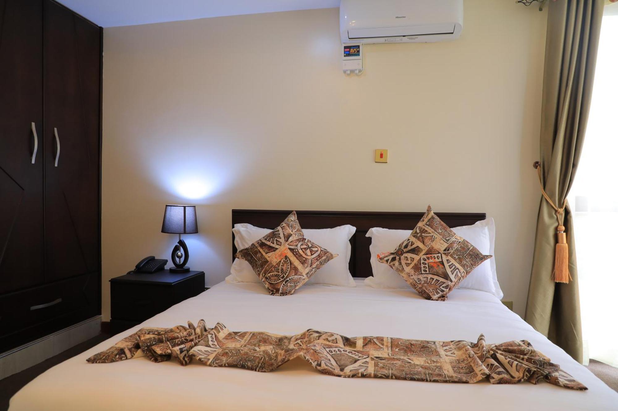 Precious Villas Lubowa Экстерьер фото