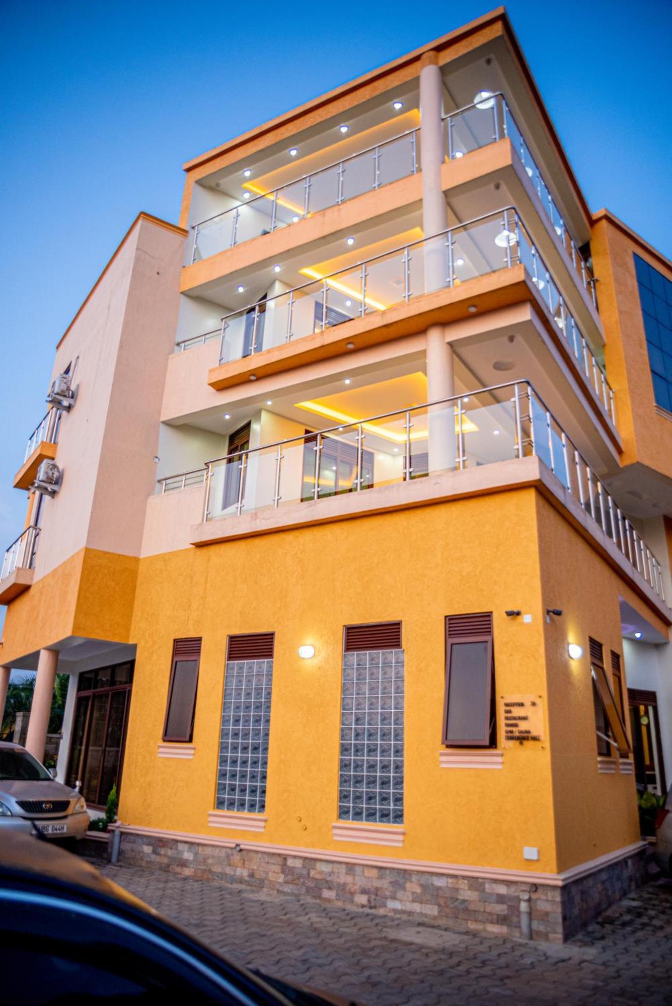 Precious Villas Lubowa Экстерьер фото