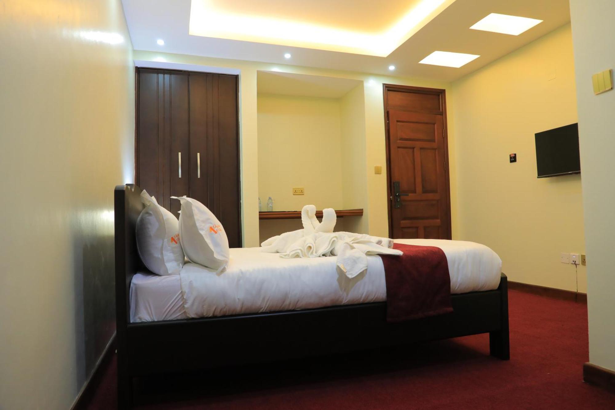 Precious Villas Lubowa Экстерьер фото